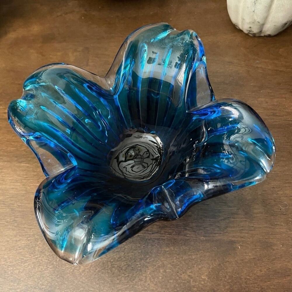 Vintage blue heavy glass flower shaped ashtray or trinket dish Murano style